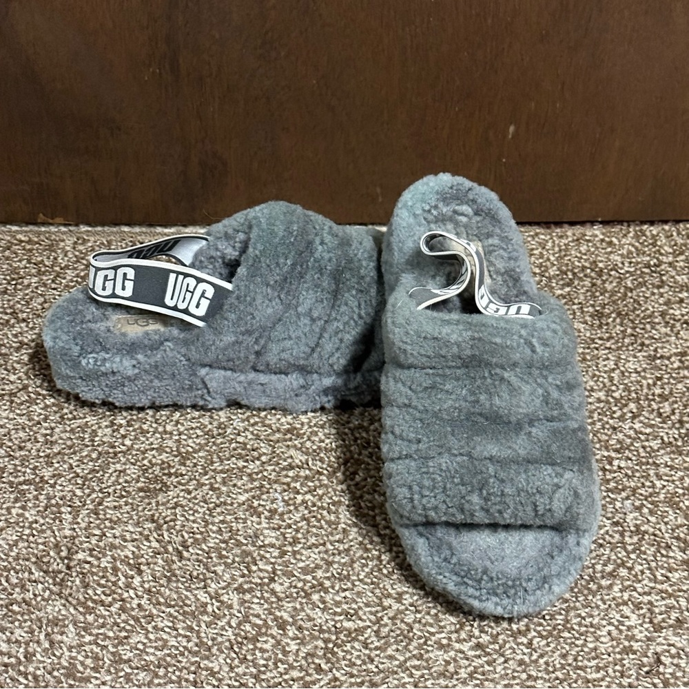 Ugg Slipper Sandals Women’s 8